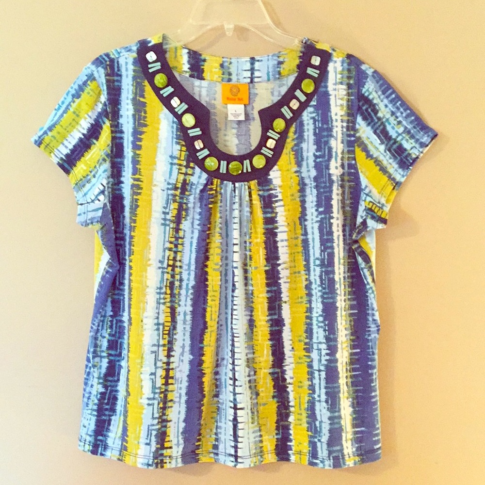 Casual/dressy top